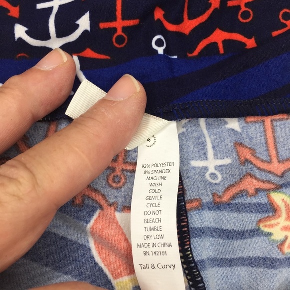 LuLaRoe NWOT T/C Americana buttery soft leggings. - Picture 6 of 8